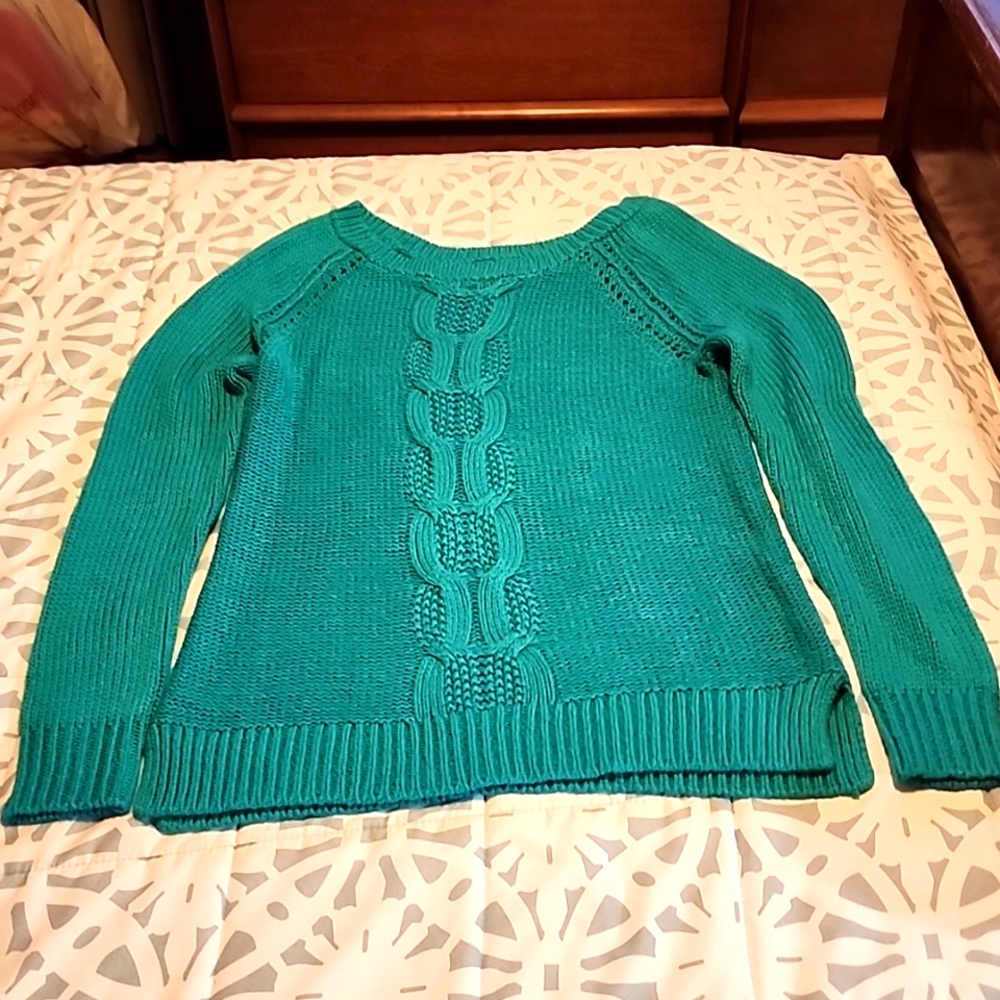 Woman's sweater
